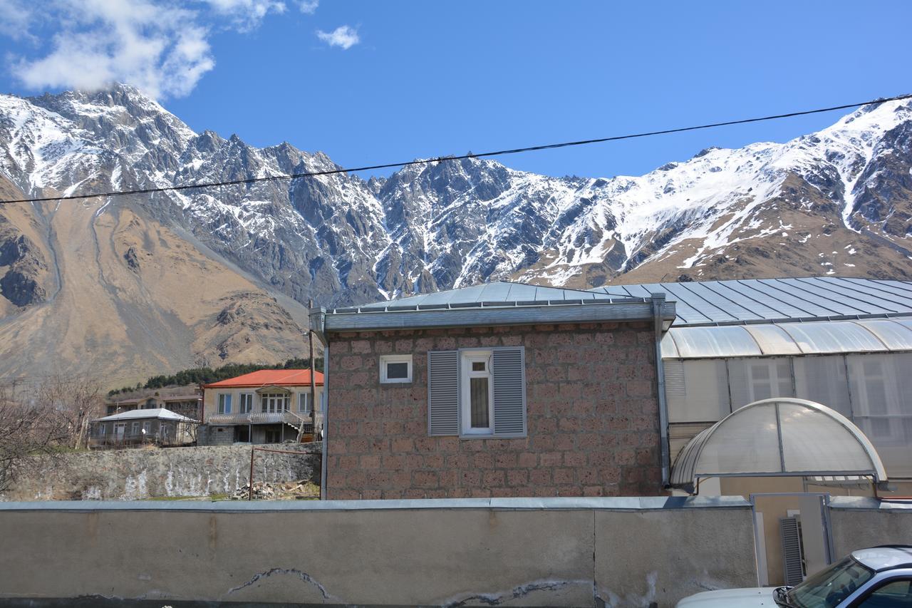 Guest House Kavtarashvili 38 Kasbegi Buitenkant foto